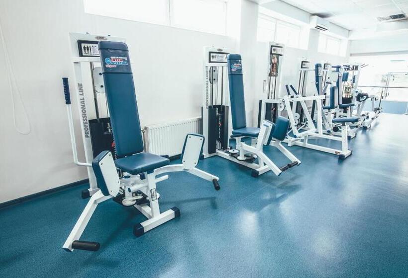 هتل Zinedine Sport