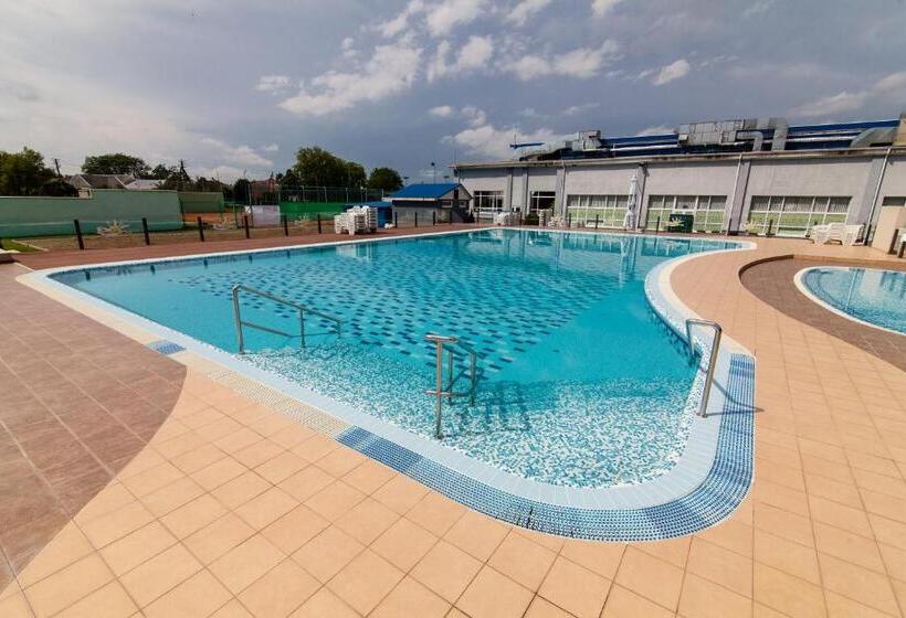 هتل Zinedine Sport