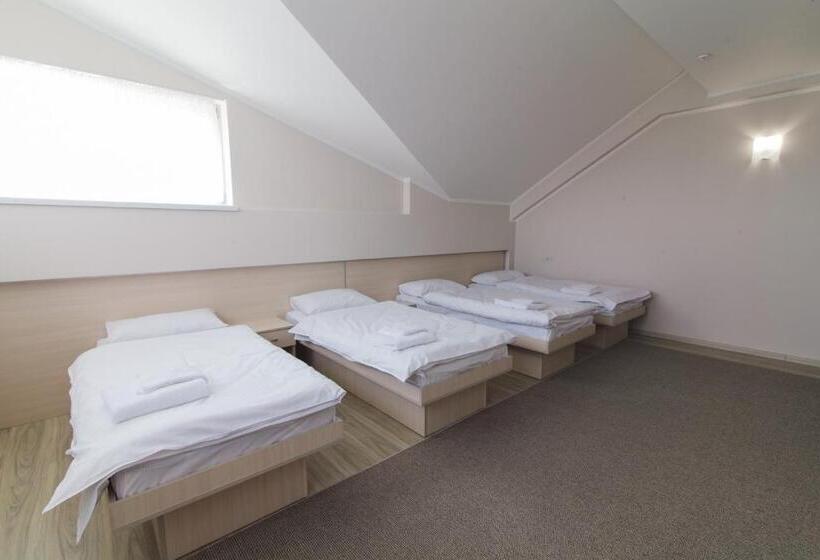 هتل Zinedine Sport