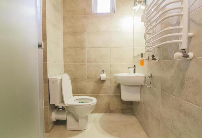 هتل Zinedine Sport