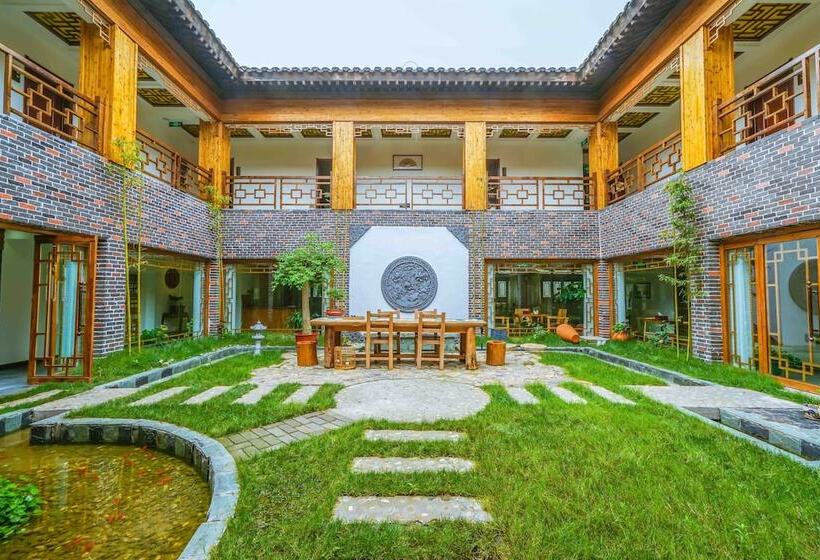 Yijie Holiday Hotel Taierzhuang Old Town