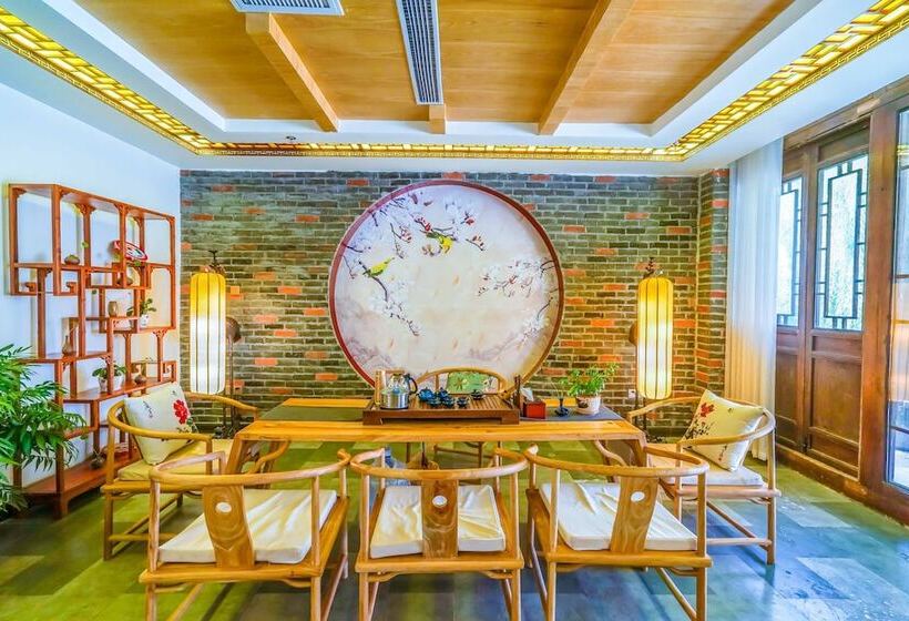 Yijie Holiday Hotel Taierzhuang Old Town