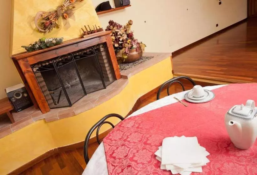 Aamiaismajoitus (B&B) Alla Quercia