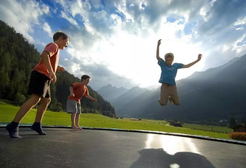 Aamiaismajoitus (B&B) Ferienhof Schöne Aussicht