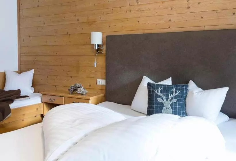 Aamiaismajoitus (B&B) Ferienhof Schöne Aussicht