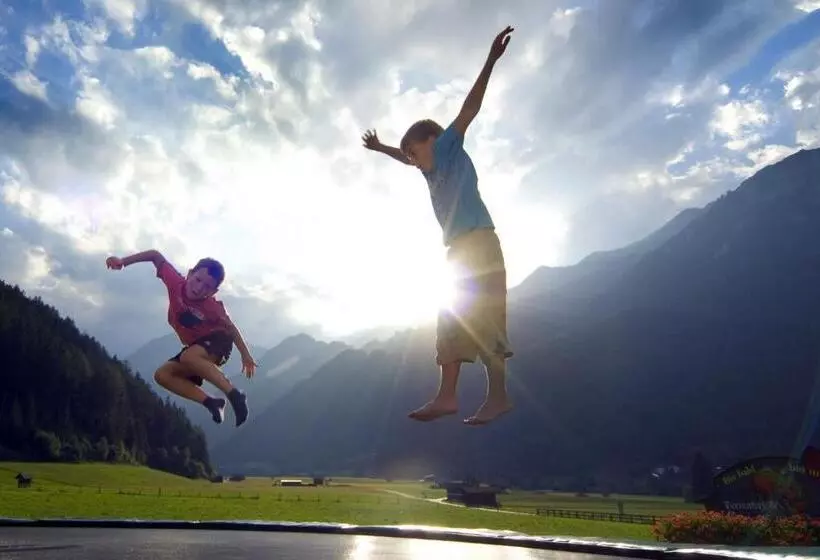 Aamiaismajoitus (B&B) Ferienhof Schöne Aussicht