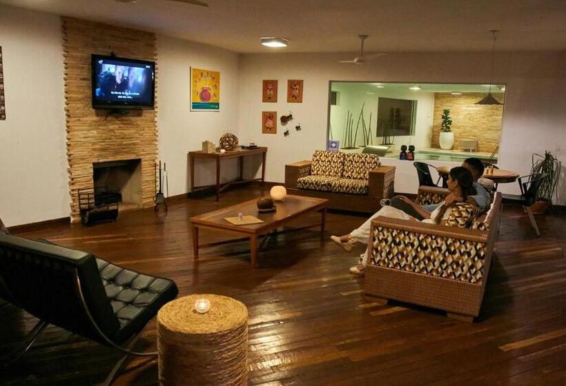 酒店 Boutique Frangipani