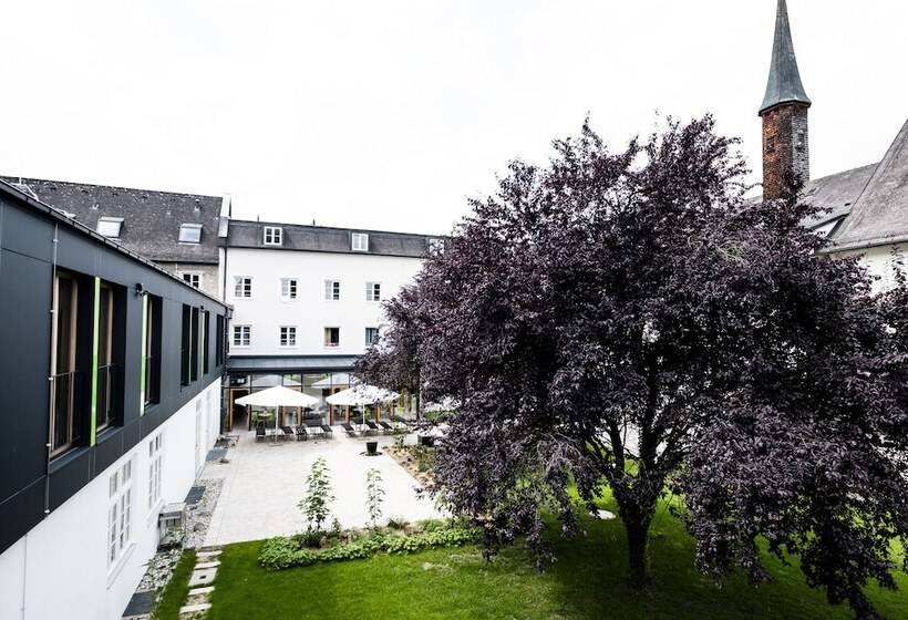 Jugendherberge Burghausen