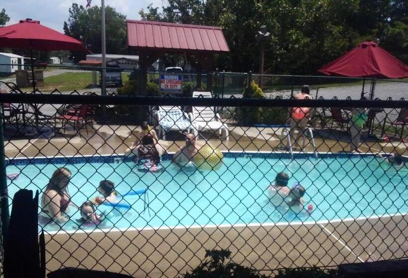 モーテル Bay Springs Country Inn & Marina