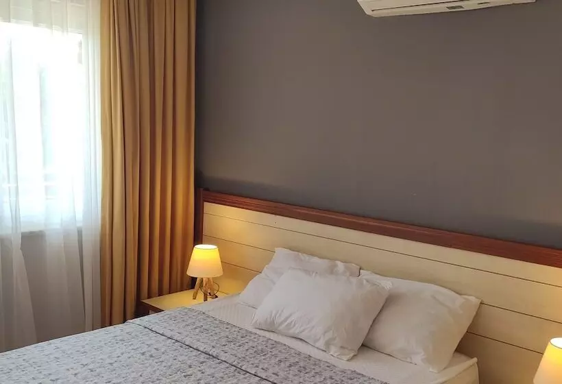 Hotelli Nostalgia World