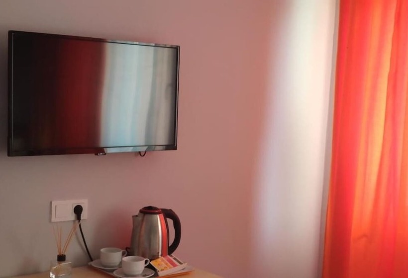 هتل Nostalgia World