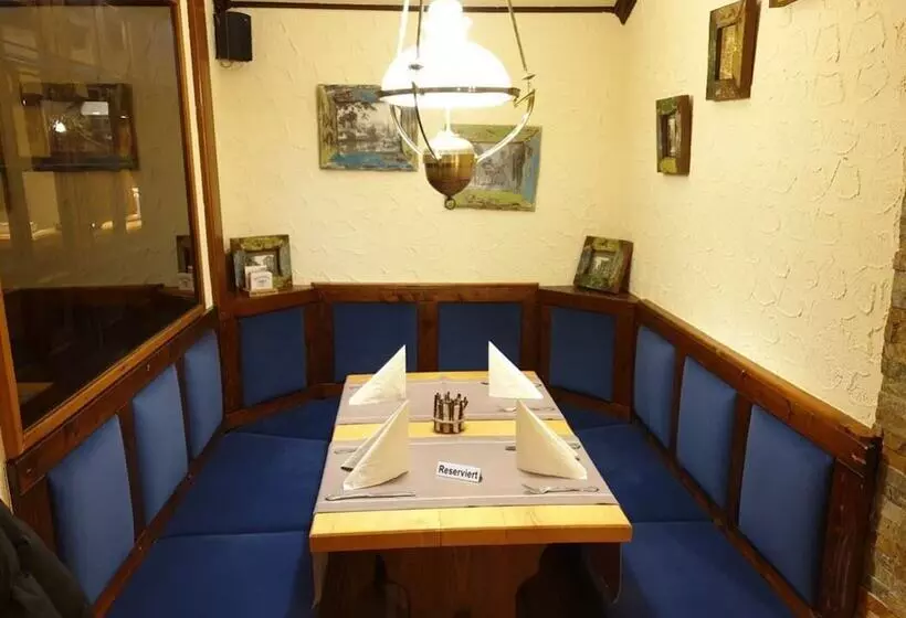 Restaurant  Hotel  Biergarten Haduloha