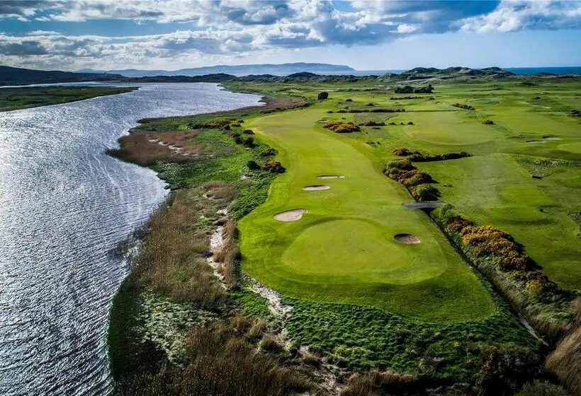 ホテル The Marcus Portrush Tapestry Collection By Hilton