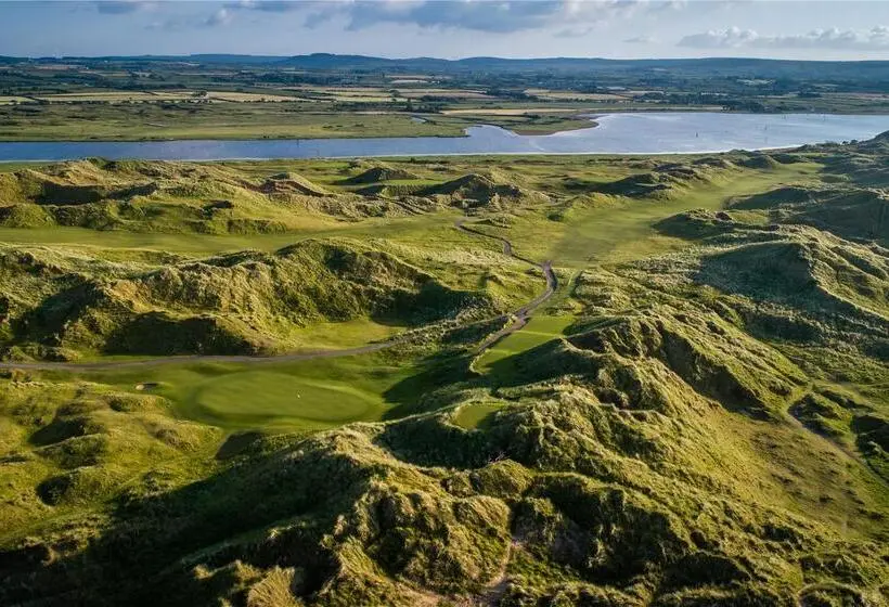 ホテル The Marcus Portrush Tapestry Collection By Hilton