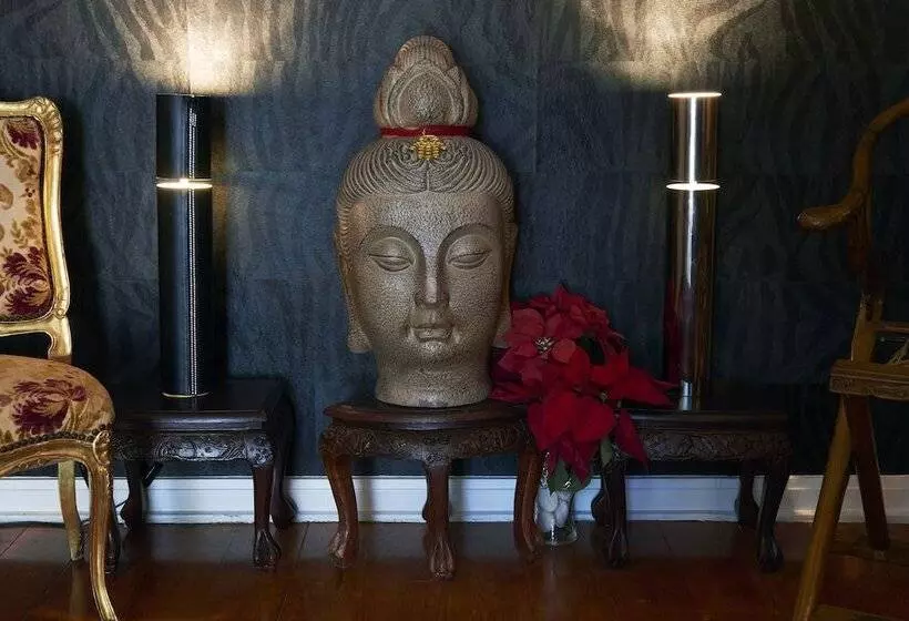 Retkeilymaja Lucky S Guest House