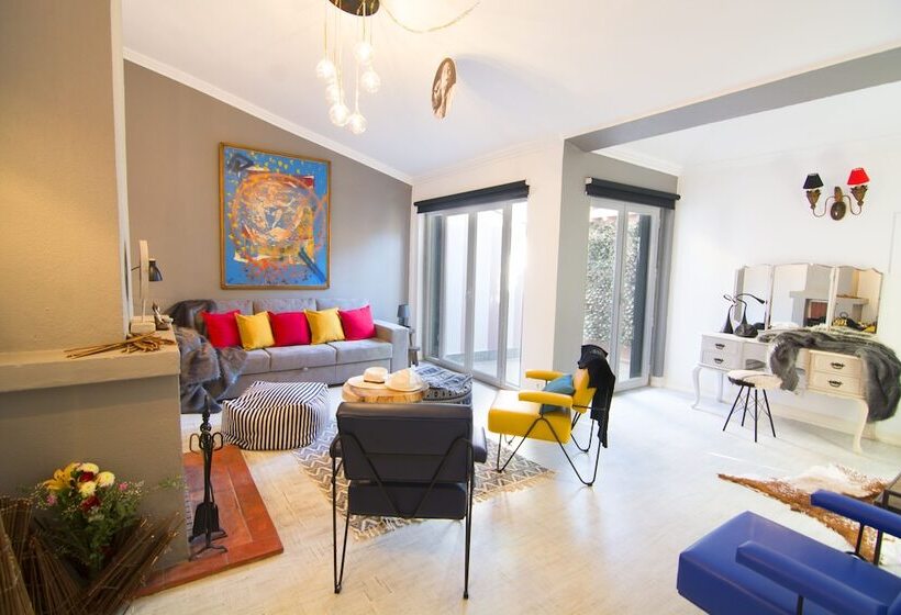 هاستل Lucky S Guest House