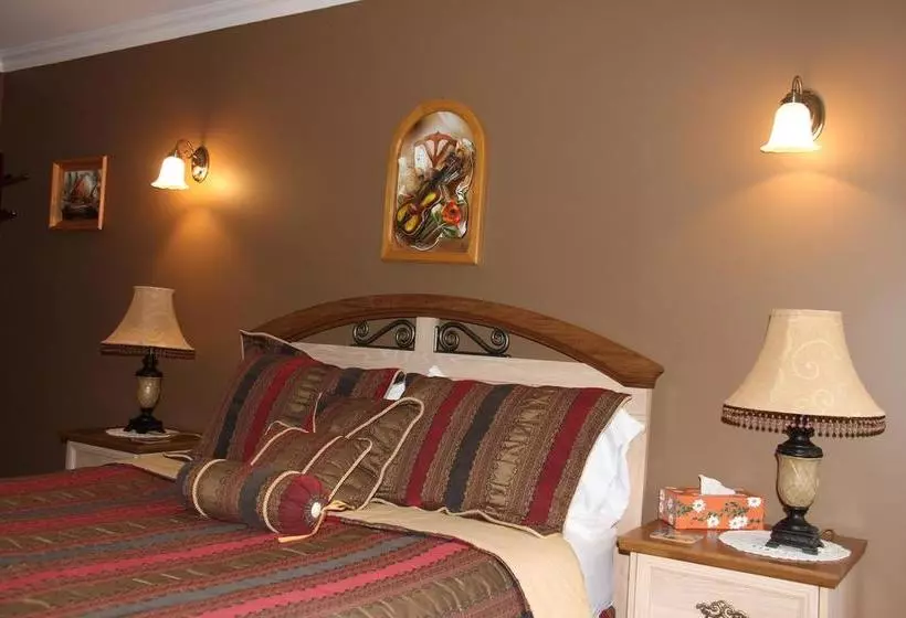 Arkadia Eastman B&b