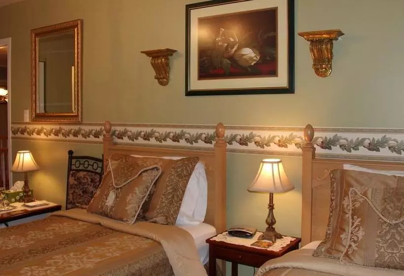 Arkadia Eastman B&b