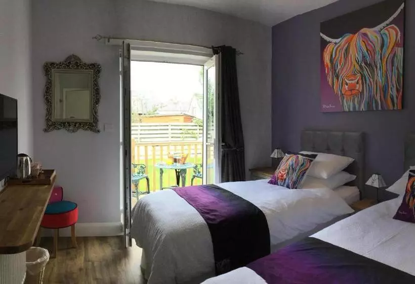 تختخواب و صبحانه Angel Cottage