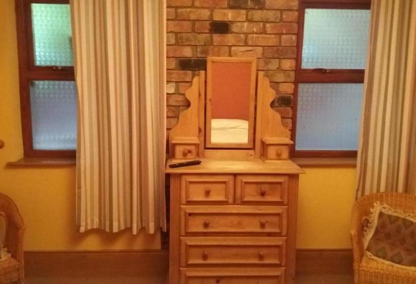 צימר Paul Arthurs Restaurant & Rooms   Kircubbin