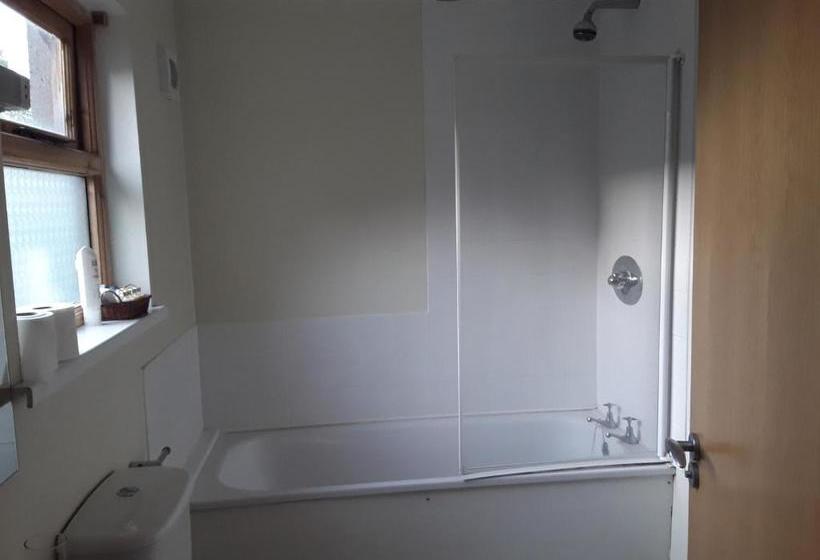 צימר Paul Arthurs Restaurant & Rooms   Kircubbin