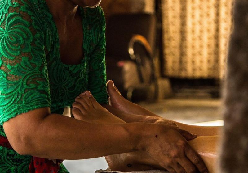 住宿加早餐 Santhiku Hotel & Spa