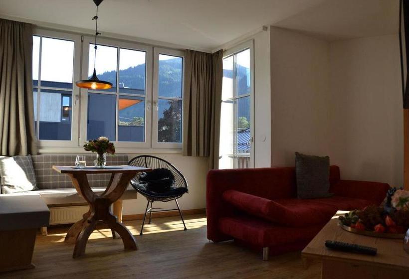 تختخواب و صبحانه Suiten Am Schloss