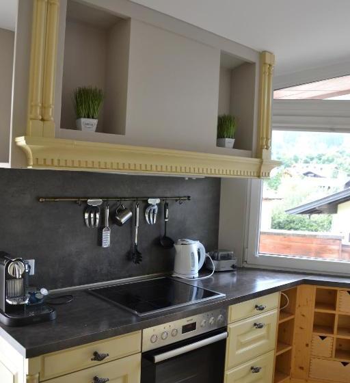 تختخواب و صبحانه Suiten Am Schloss