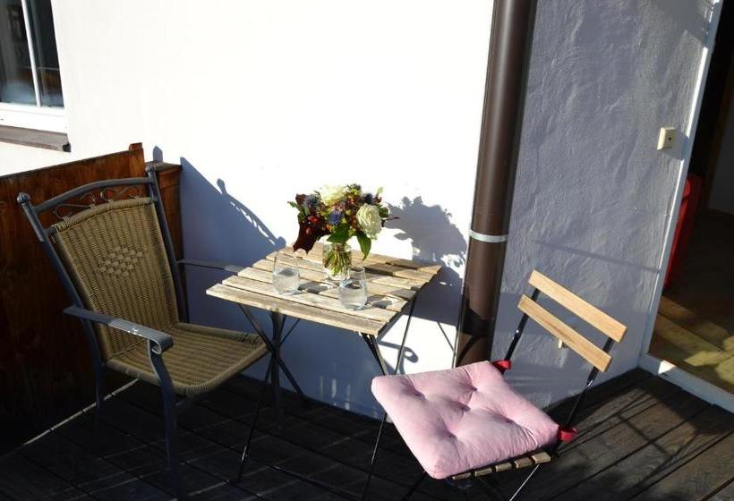 تختخواب و صبحانه Suiten Am Schloss