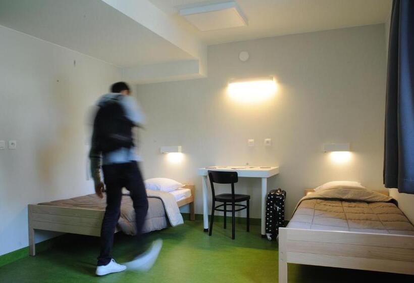 Hostel Bruegel