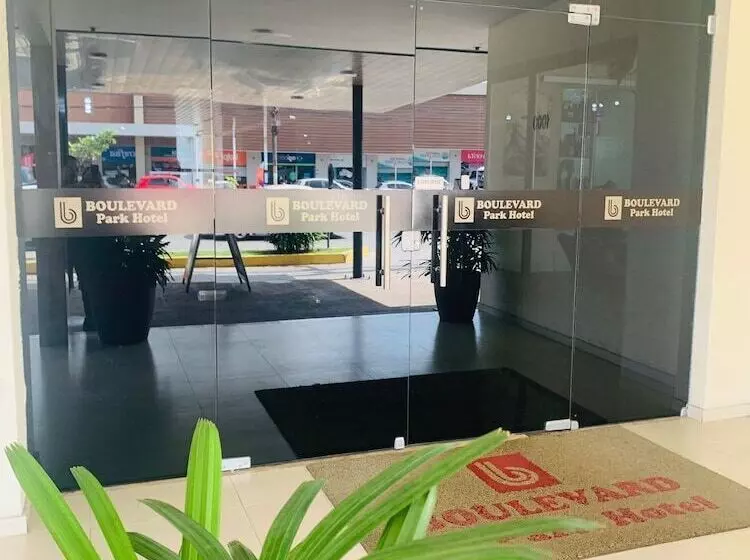 Hotelli Boulevard Park