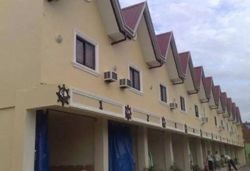 Hotelli D Mariners Inn