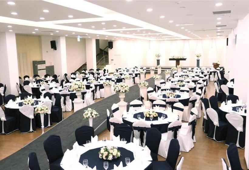 Hotel Hantan River Spa