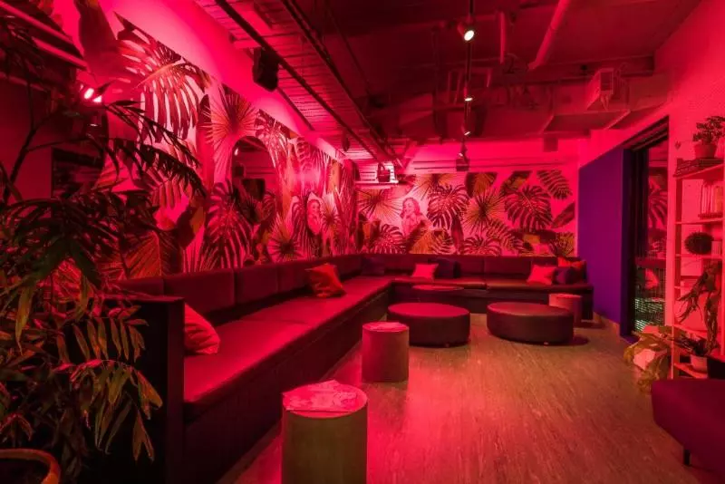 هتل Lylo Queenstown