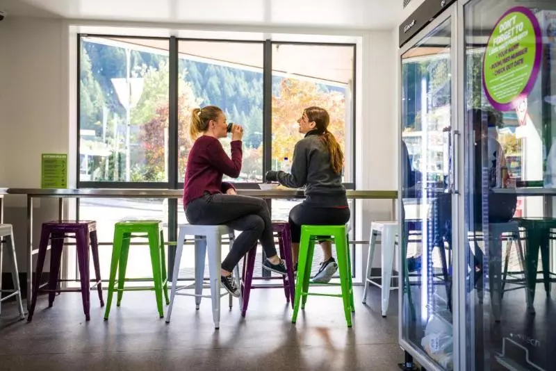 هتل Lylo Queenstown