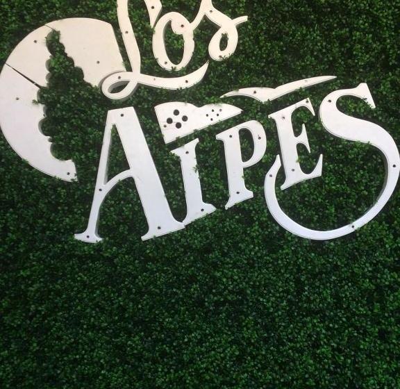 هتل Los Alpes Santa Teresa