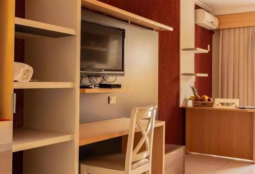 Hotelli Los Alpes Santa Teresa