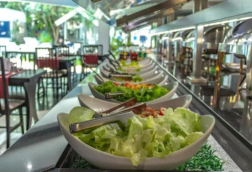 Hotelli Los Alpes Santa Teresa