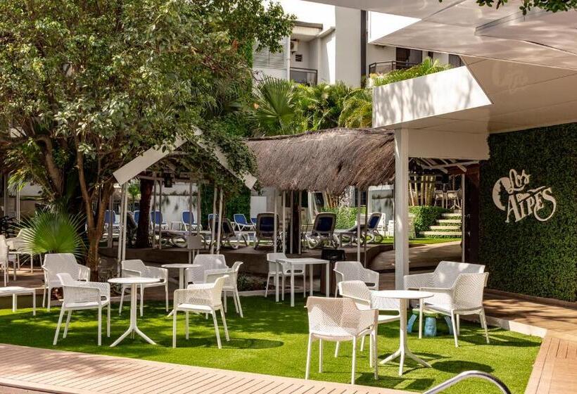 هتل Los Alpes Santa Teresa