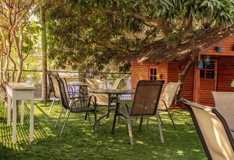 Hotelli Los Alpes Santa Teresa