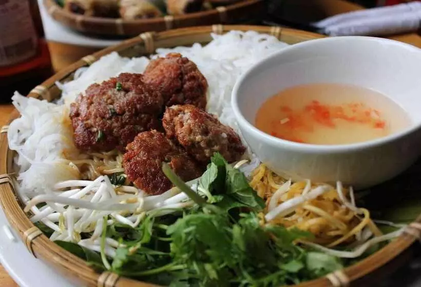 Nam Long Hotel Ha Noi