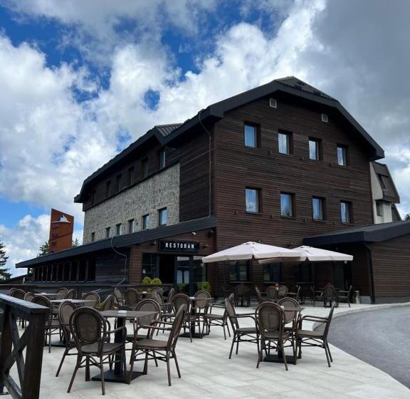 هتل Putnik Kopaonik