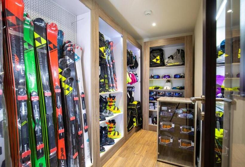 هتل Putnik Kopaonik