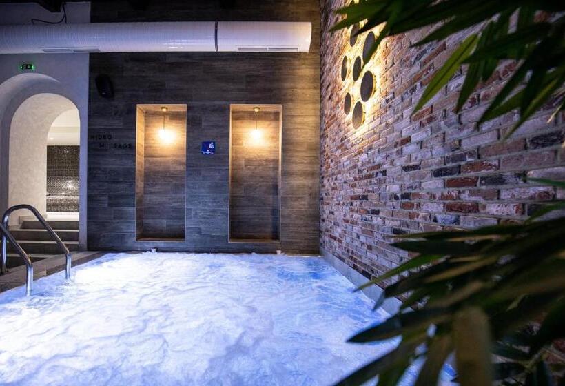 هتل Putnik Kopaonik