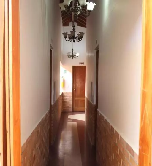 هتل Torreon De Rionegro