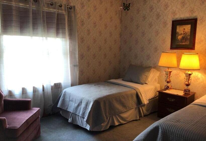 ベッドアンドブレックファースト 10th Avenue Guest House & Suites