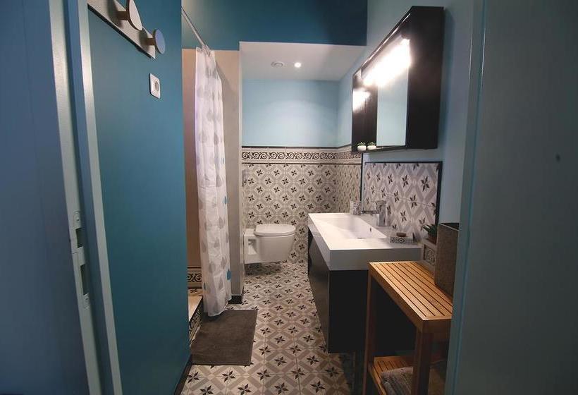 ベッドアンドブレックファースト Maison D Hôtes "l Atelier"