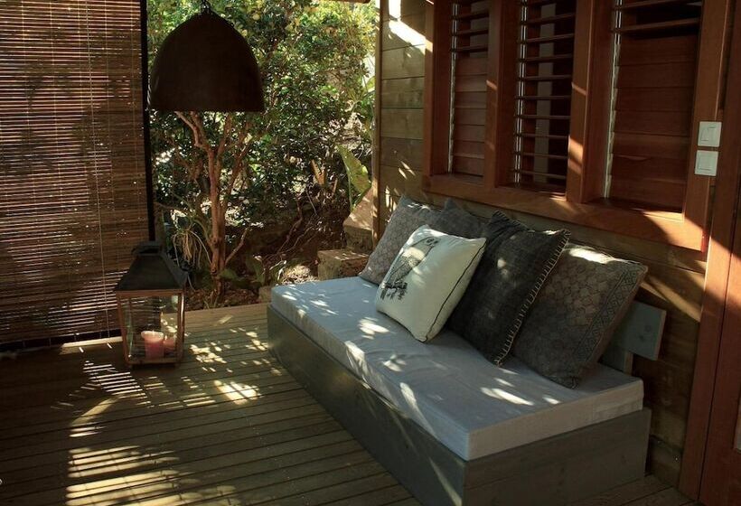 تختخواب و صبحانه La Kaz Nana Sakifo Maison D Hotes