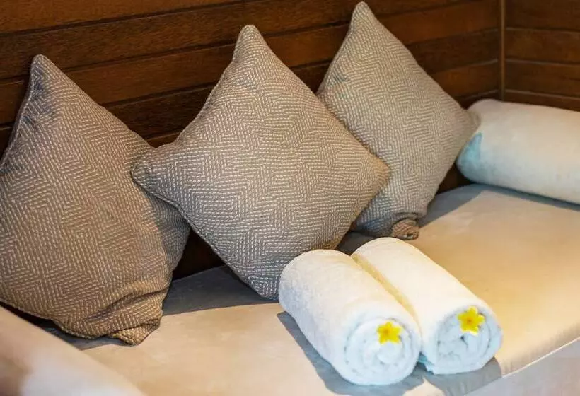 تختخواب و صبحانه Royal Retreat Villas Lembongan
