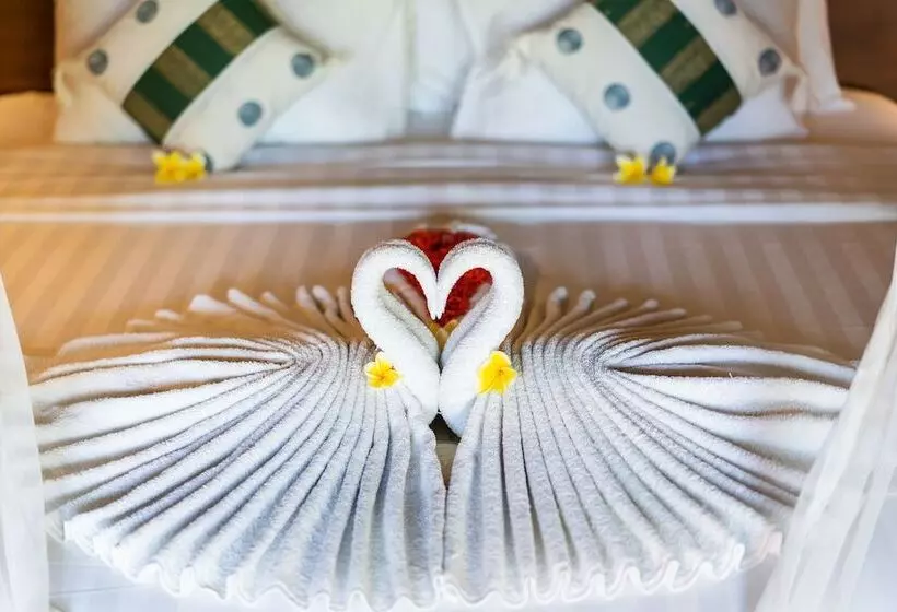 تختخواب و صبحانه Royal Retreat Villas Lembongan